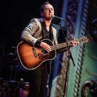 Damien Leith